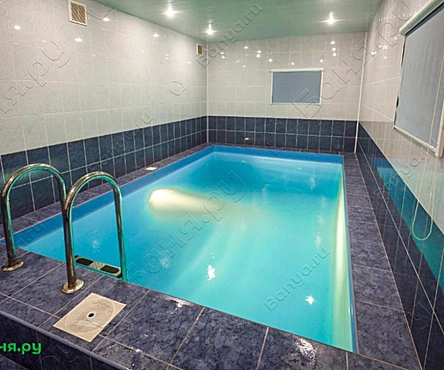 Основной зал