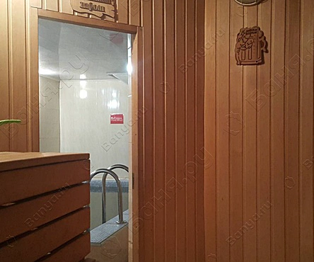 Основной зал