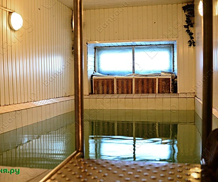 Основной зал