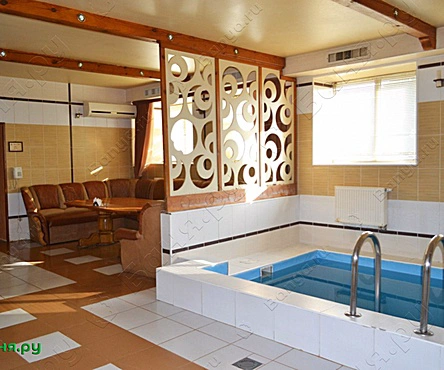 Основной зал