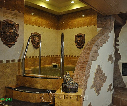 Зал на Сталелитейной