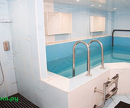 Основной зал