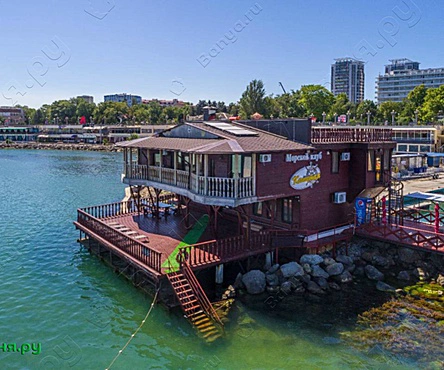 Баня у моря