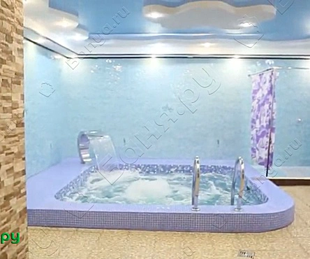 Основной зал