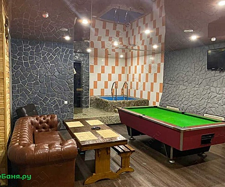 Зал с купелью