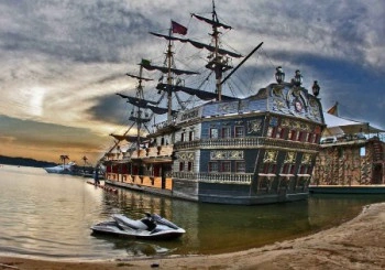 Сауна на корабле Черная Жемчужина