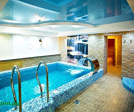 Основной зал