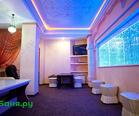 Зал Тропики