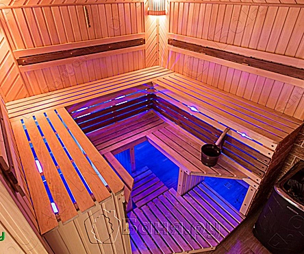 Основной зал