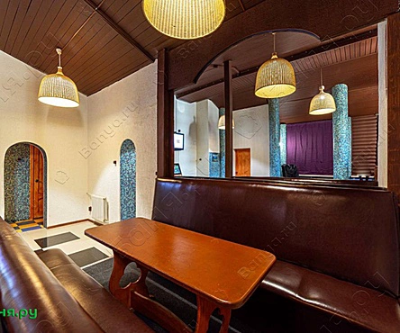 Основной зал