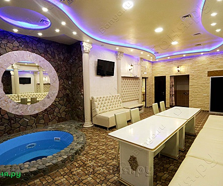 Королевский зал