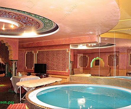 Основной зал