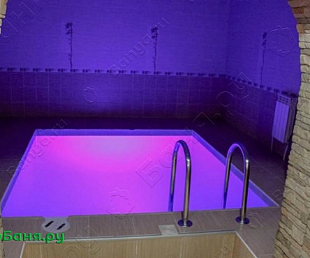 Основной зал