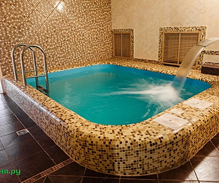 Основной зал