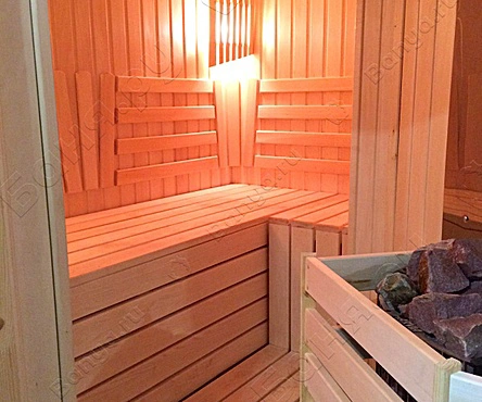 Номер с вениками