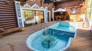 Усадьба банная на Вишнёвой