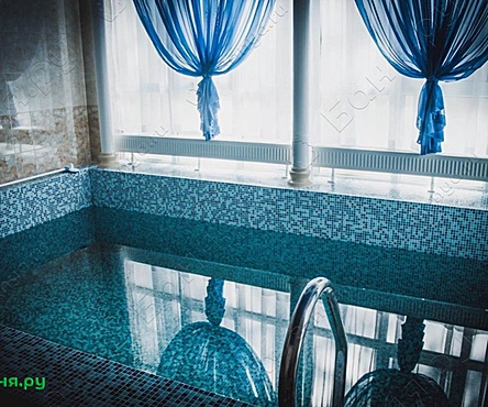 Основной зал