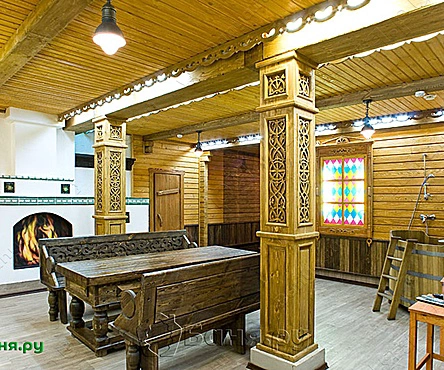 Зал Русский