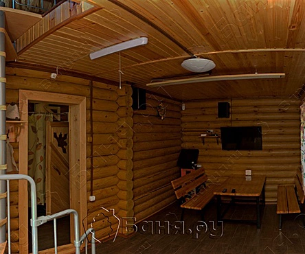 Основной зал