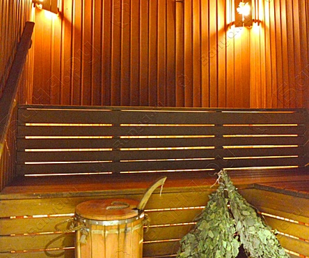 Русская баня с веником