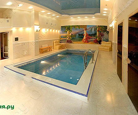 Основной зал