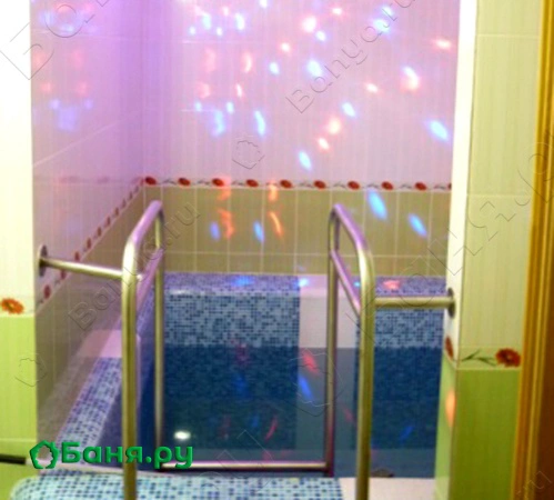 Основной зал