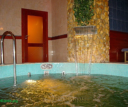 Средняя сауна