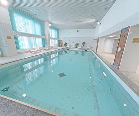 Финская сауна с бассейном