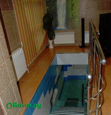 Основной зал