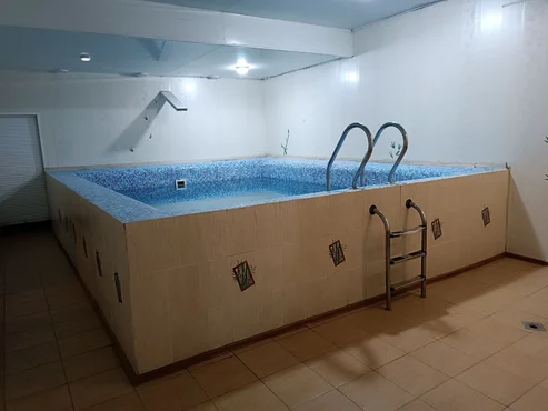 Основной зал