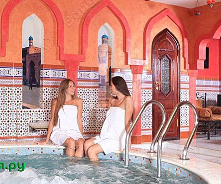 Основной зал