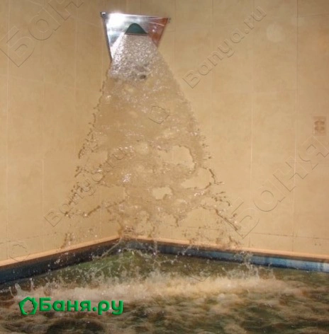 Основной зал