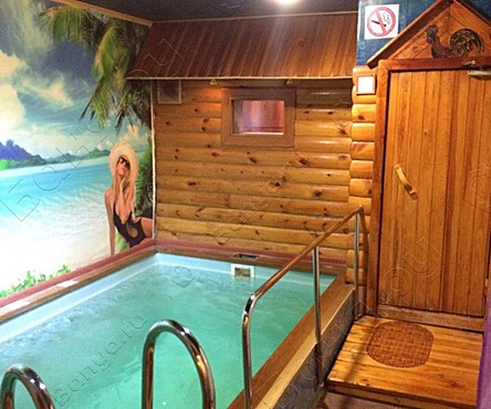 Средняя сауна