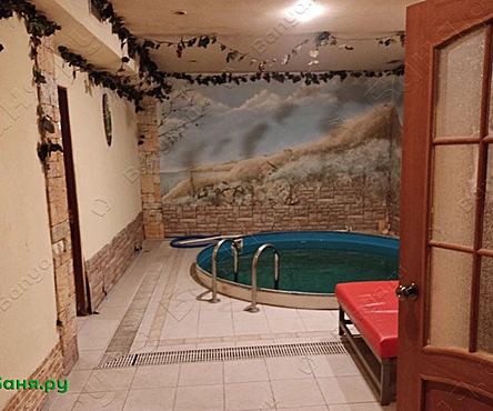 Основной зал