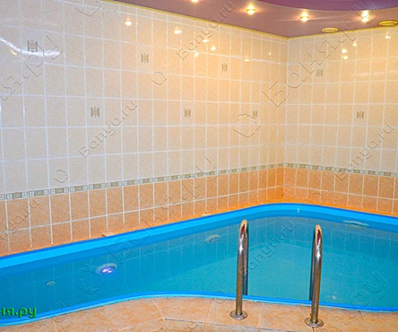 Средний зал