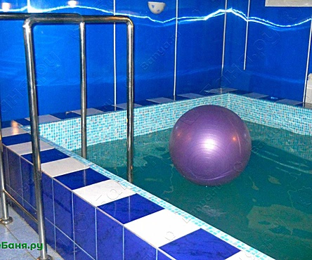 Сауна с бассейном