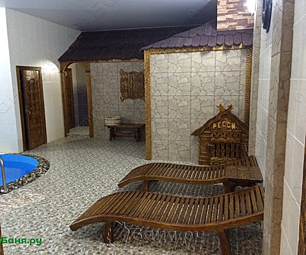 Основной зал