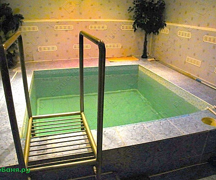 Основной зал