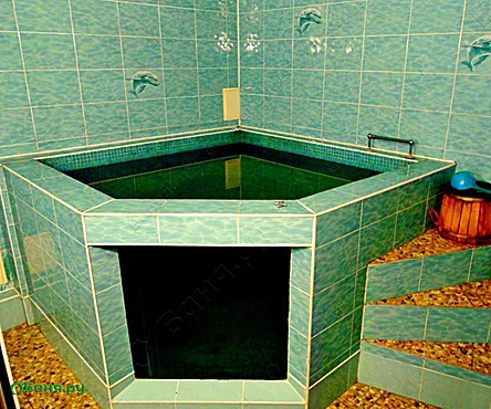 Основной зал