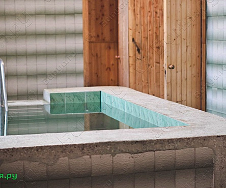 Номер с бассейном