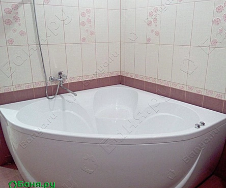 Зал с джакузи