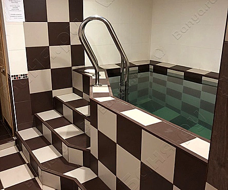 Номер с бильярдом