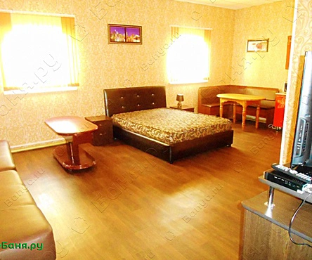 Основной зал