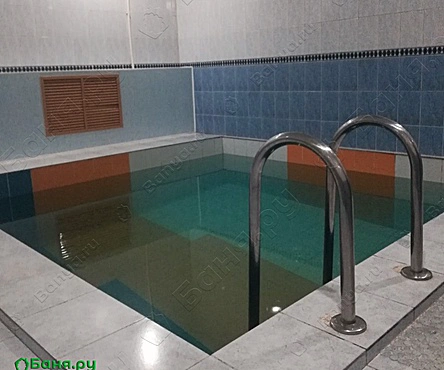 Основной зал