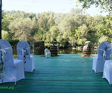 Баня и бассейн для гостей