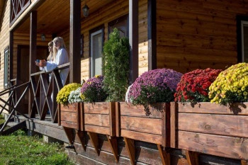 Баня у озера Шале Бойко