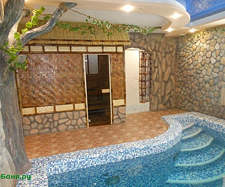 Основной зал