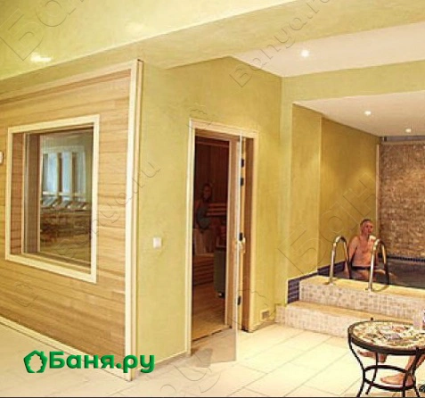 Основной зал