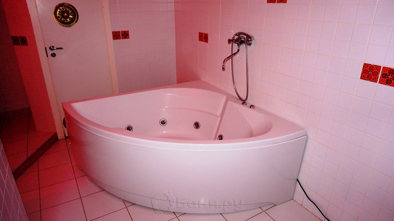 Банно-гостиничный комплекс Жара на Труда