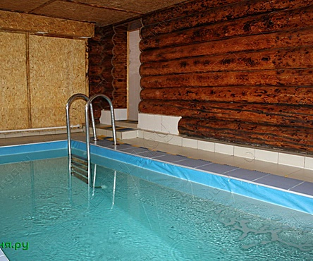 Баня с теплым бассейном